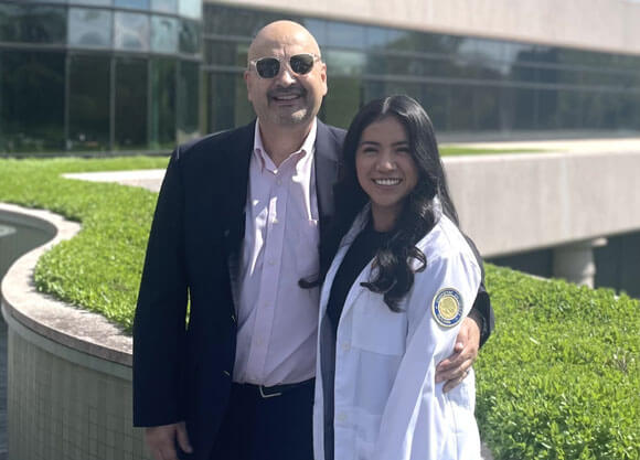 Coralyn Rentas and her father Angel Rentas smiling